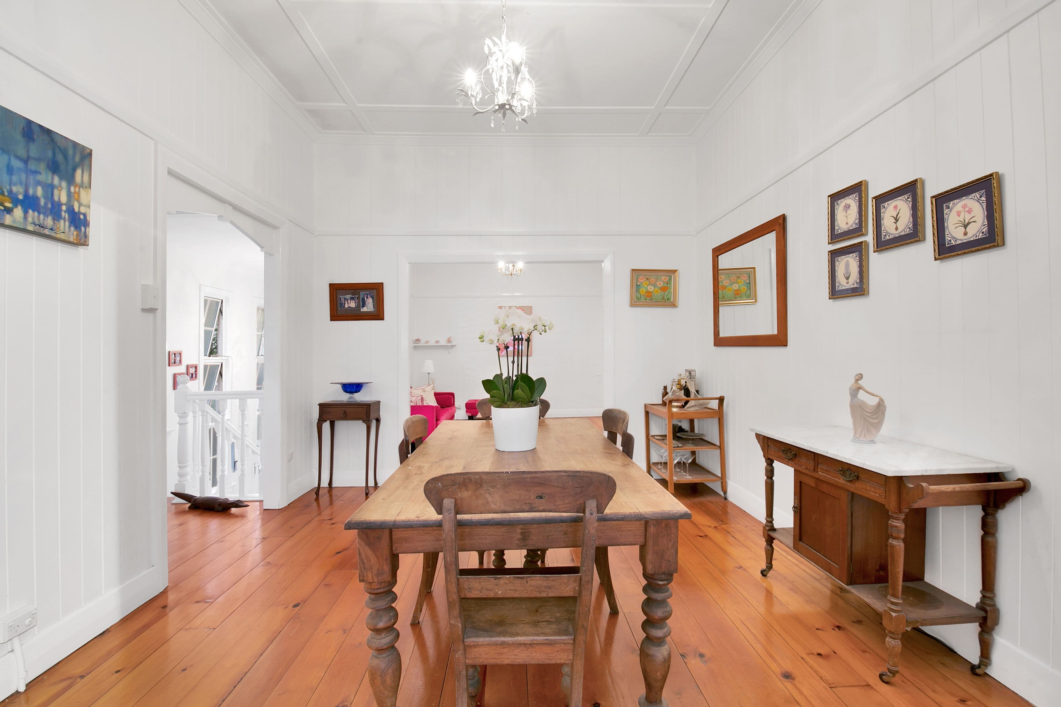 4 Rossmore Avenue, Coorparoo QLD 4151, Coorparoo - Thumbnail 4