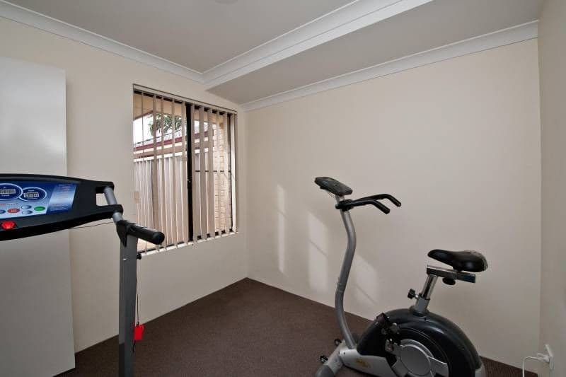 37 Dixon Avenue, KEWDALE WA 6105, Kewdale - Thumbnail 4