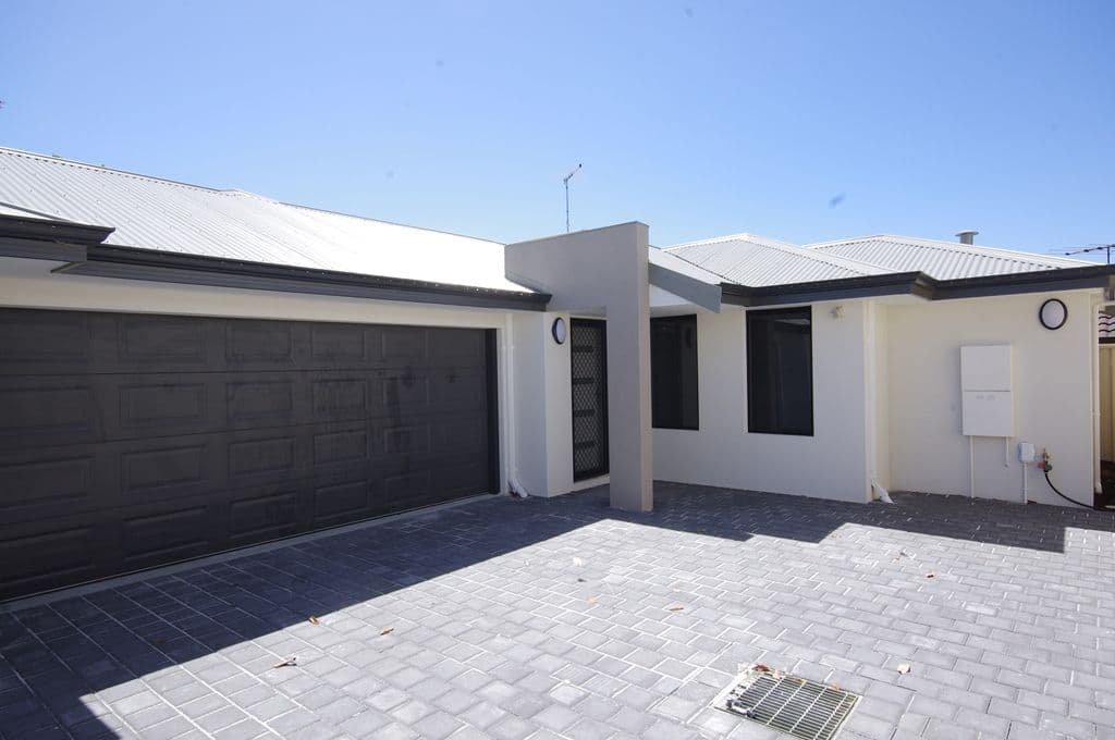 9a Woodchester Road, NOLLAMARA WA 6061, Nollamara - Thumbnail 3