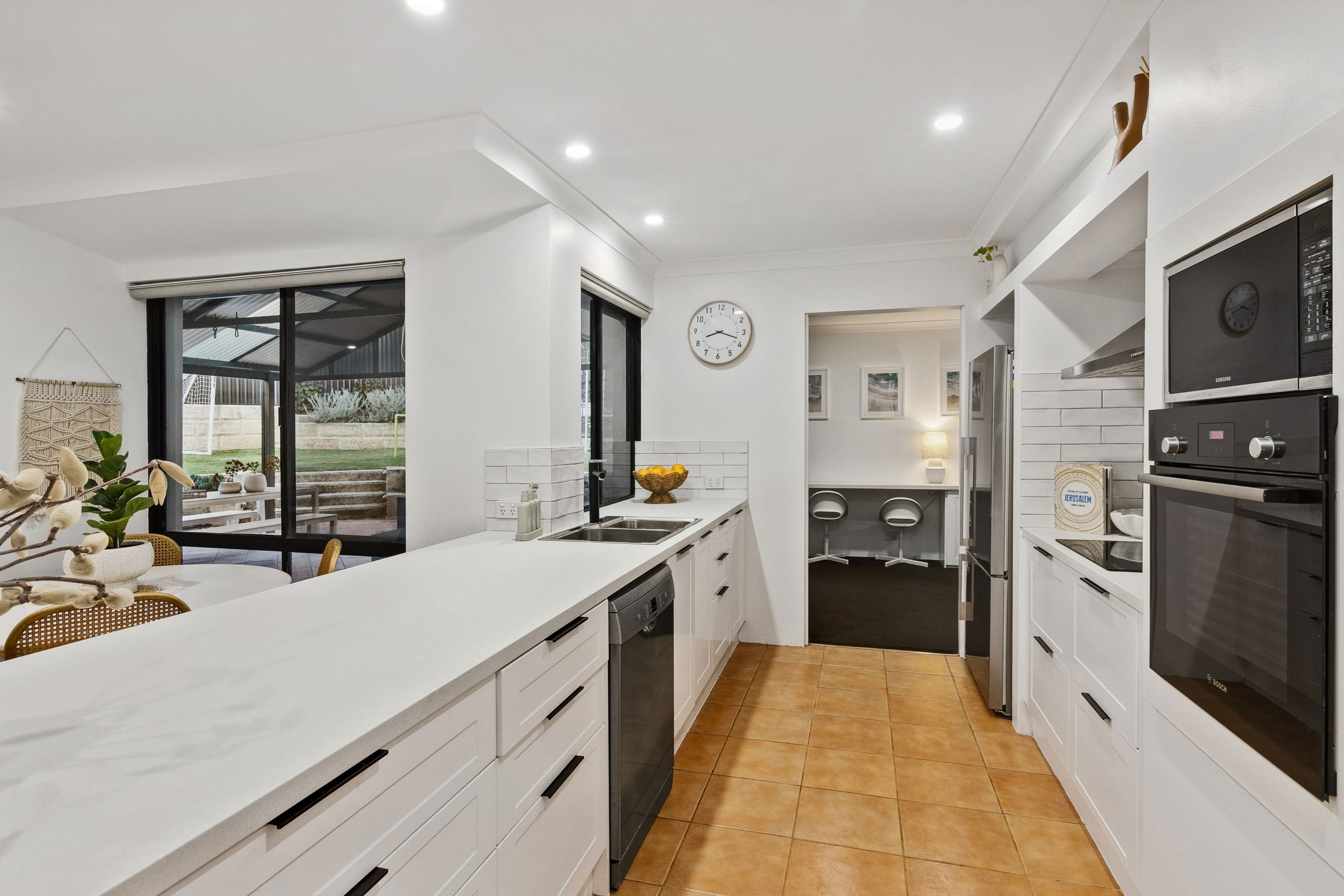 7 Currajong Road, Duncraig WA 6023, Duncraig - Thumbnail 7