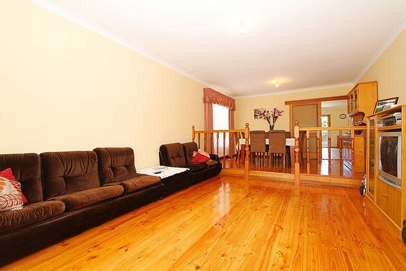 10 Appletree Drive, MILL PARK VIC 3082, Mill Park - Thumbnail 8