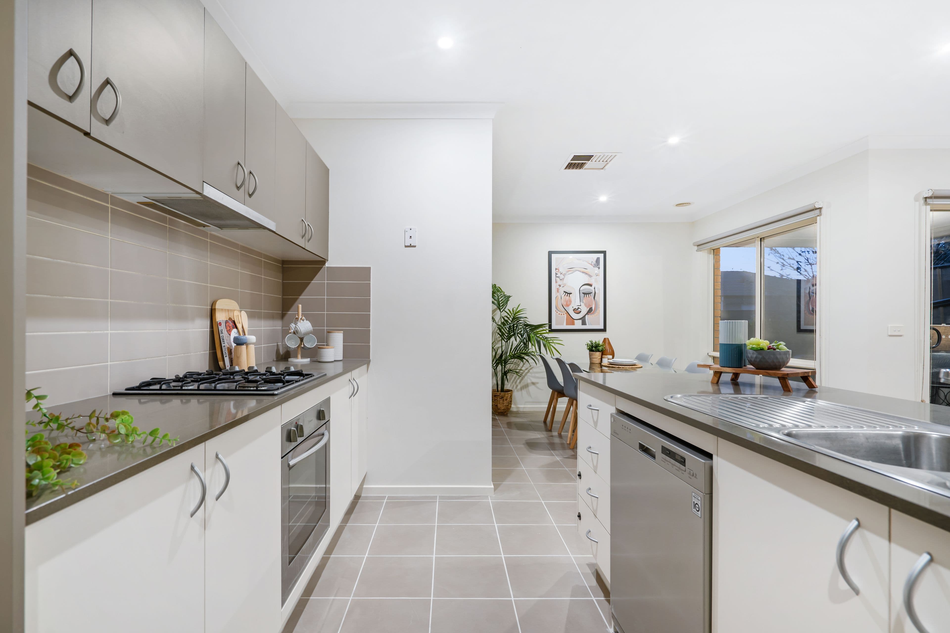 12 Blair Road, DERRIMUT VIC 3026, Derrimut - Thumbnail 4