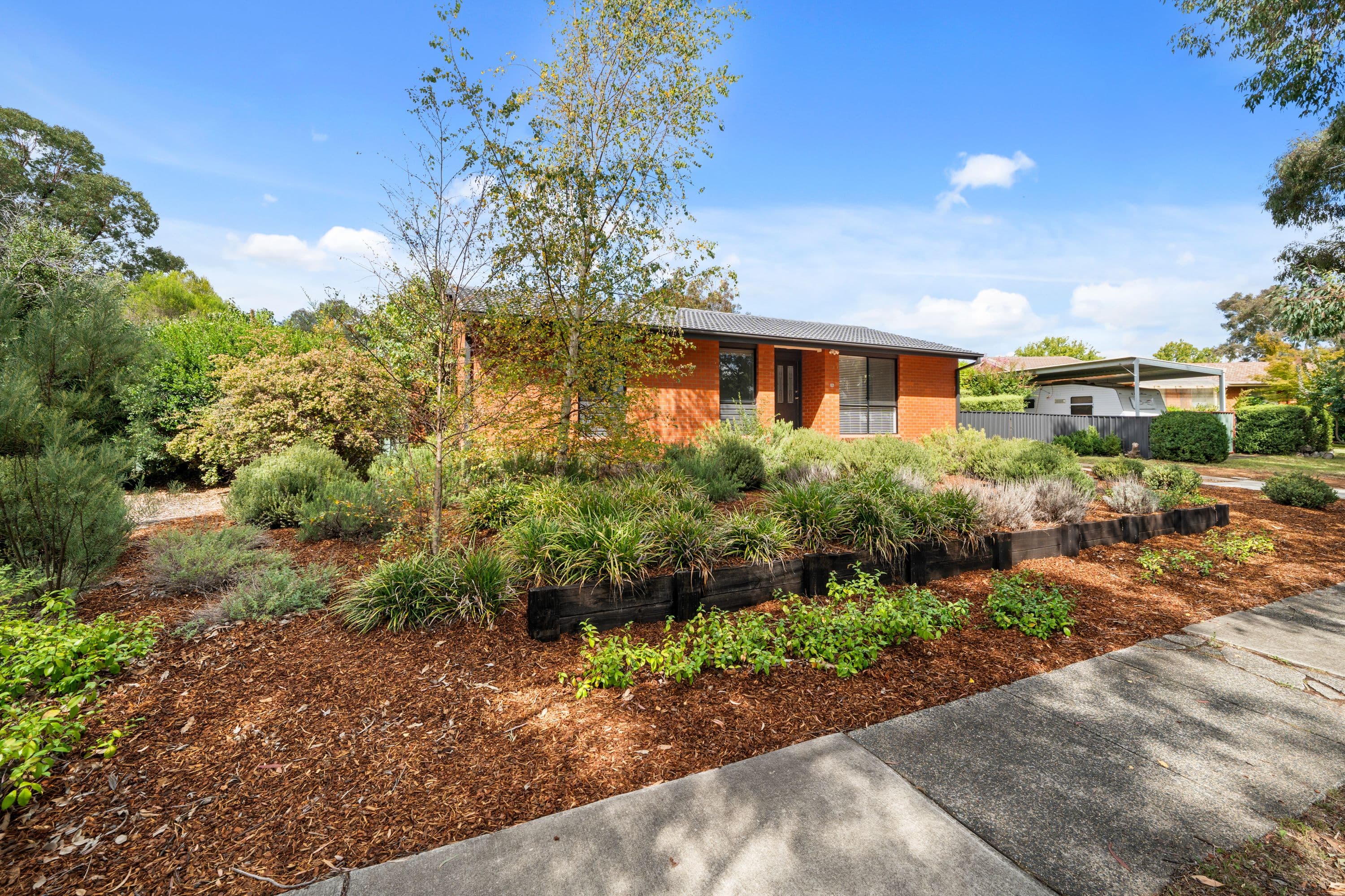 35 Wheeler Crescent, Wanniassa ACT 2903, Wanniassa - Thumbnail 2