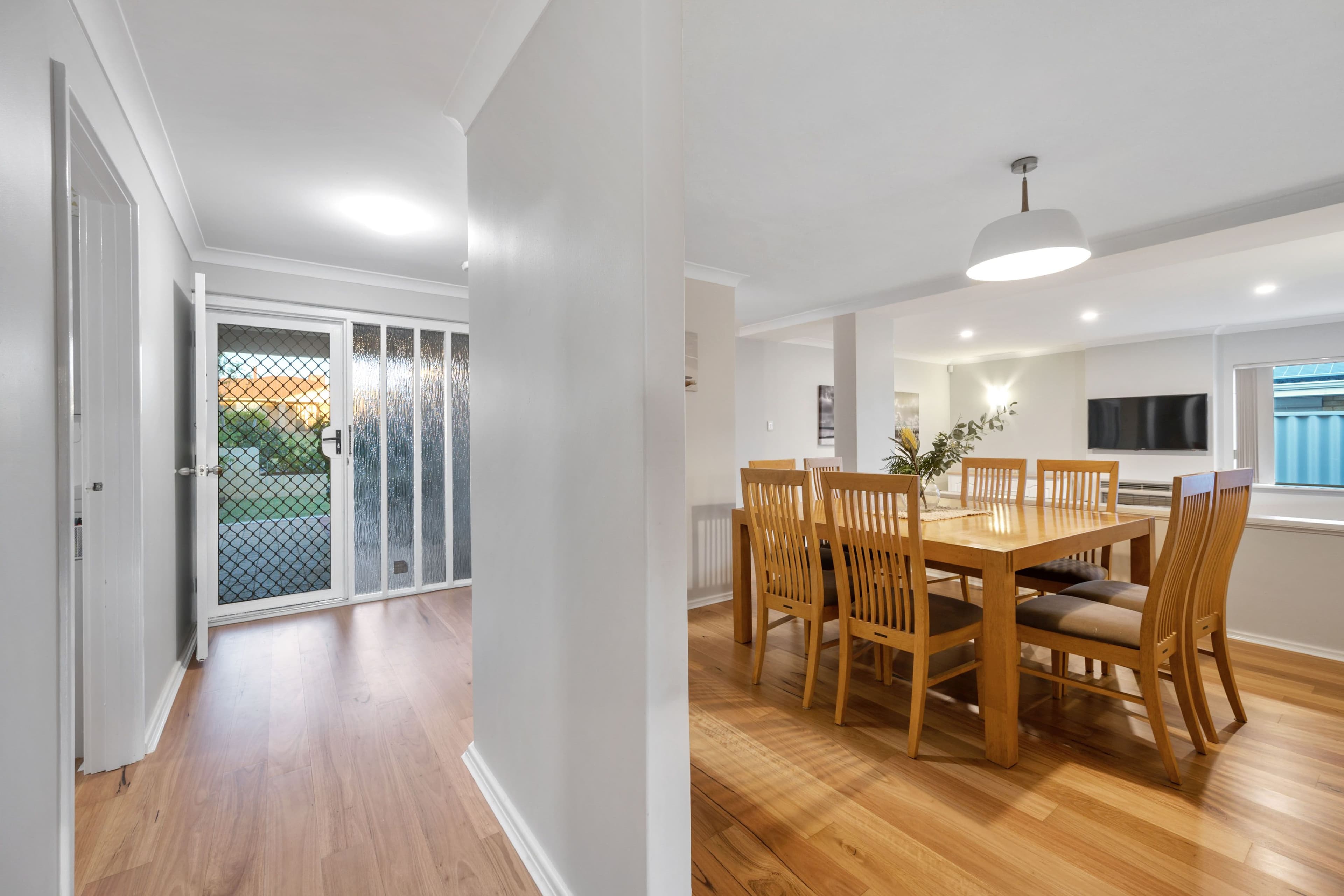 11 Biscay Road, Sorrento WA 6020, Sorrento - Thumbnail 3