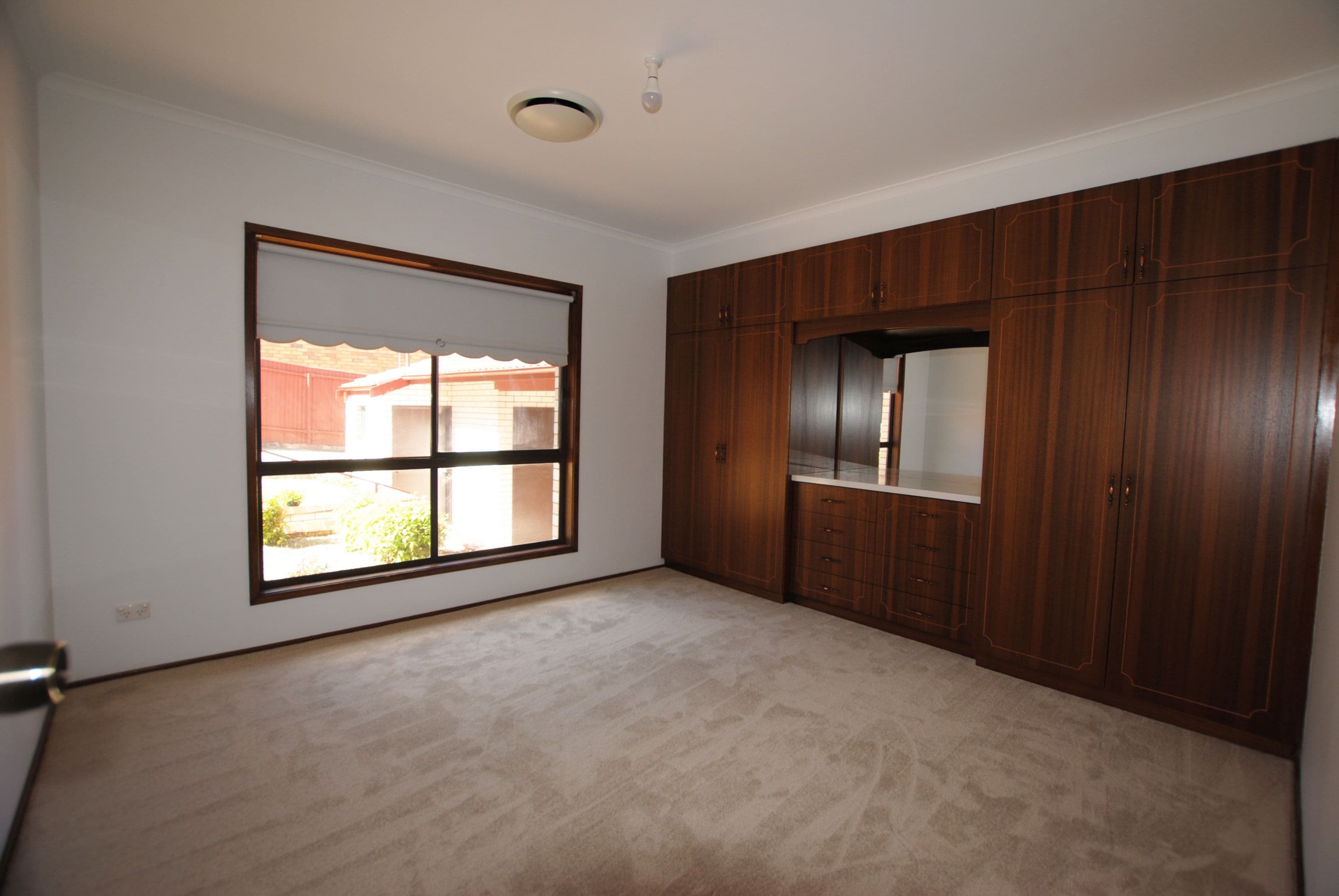 70 Doolan Crescent, Griffith - Thumbnail 8