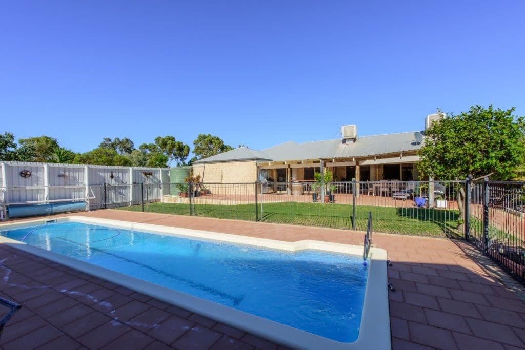 92 Brennand Road, Dongara WA 6525, Dongara - Thumbnail 4