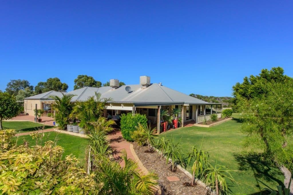 92 Brennand Road, Dongara WA 6525, Dongara - Thumbnail 5