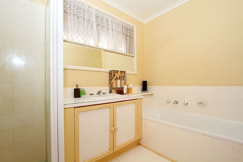 124 Victoria Drive, THOMASTOWN VIC 3074, Thomastown - Thumbnail 8