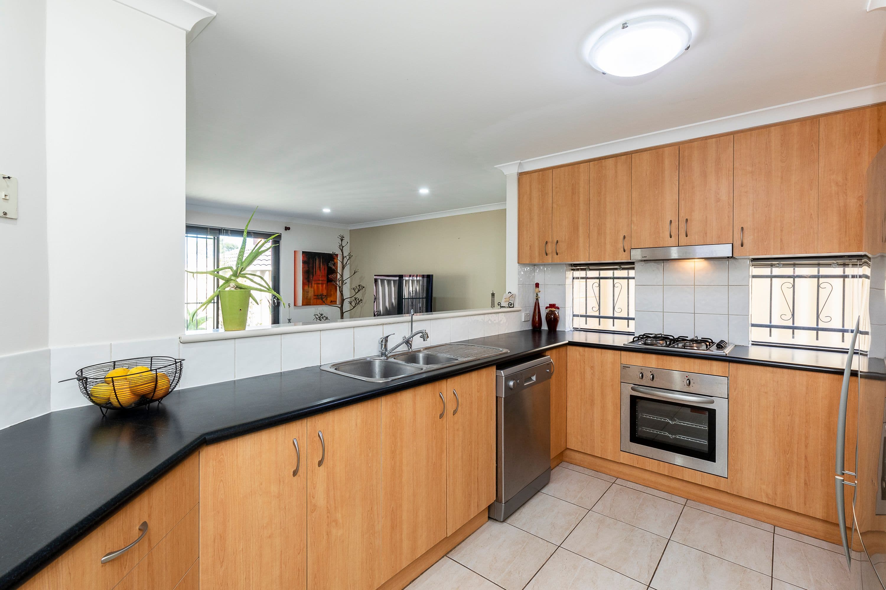49 Brady Street, Mount Hawthorn WA 6016, Mount Hawthorn - Thumbnail 7