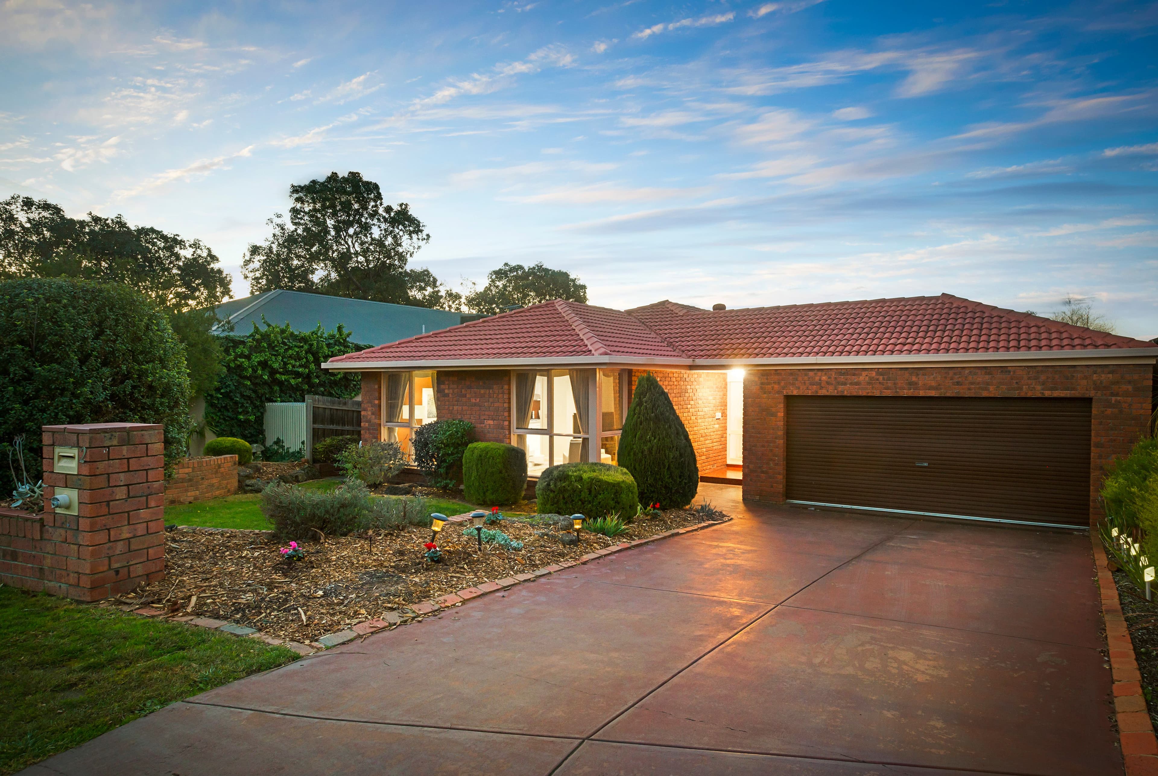 2 Hillcrest Court, Donvale VIC 3111, Donvale - Image 1