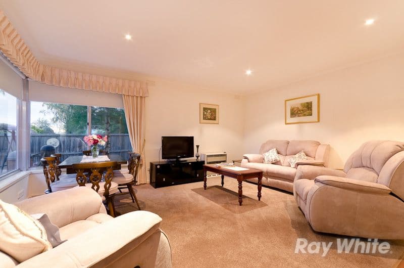 38 Hampden Street, MORNINGTON VIC 3931, Mornington - Thumbnail 3