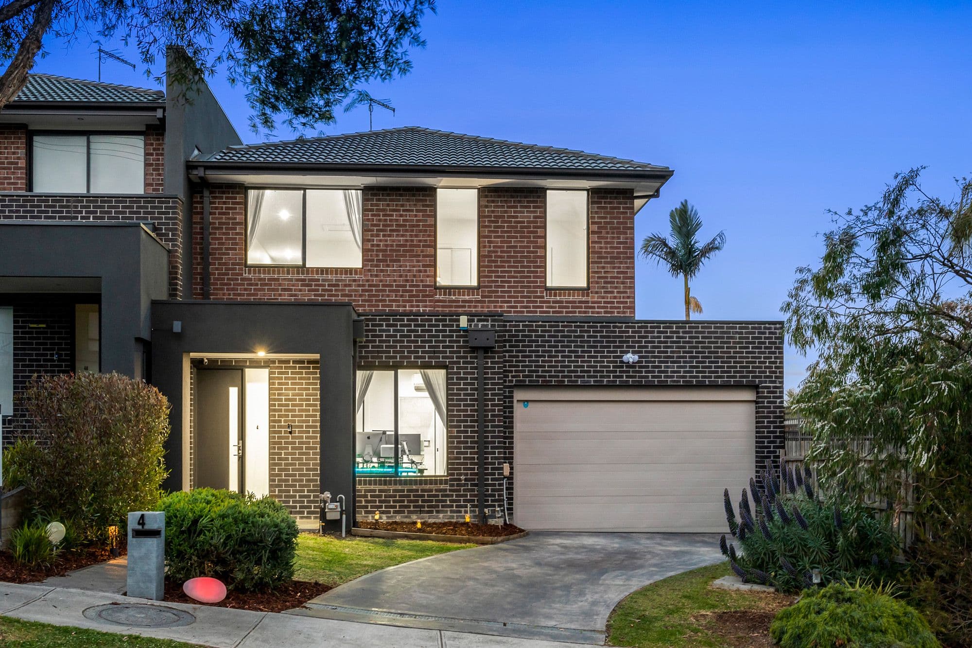 4 Centaur Grove, Doncaster East VIC 3109, Doncaster East - Image 1