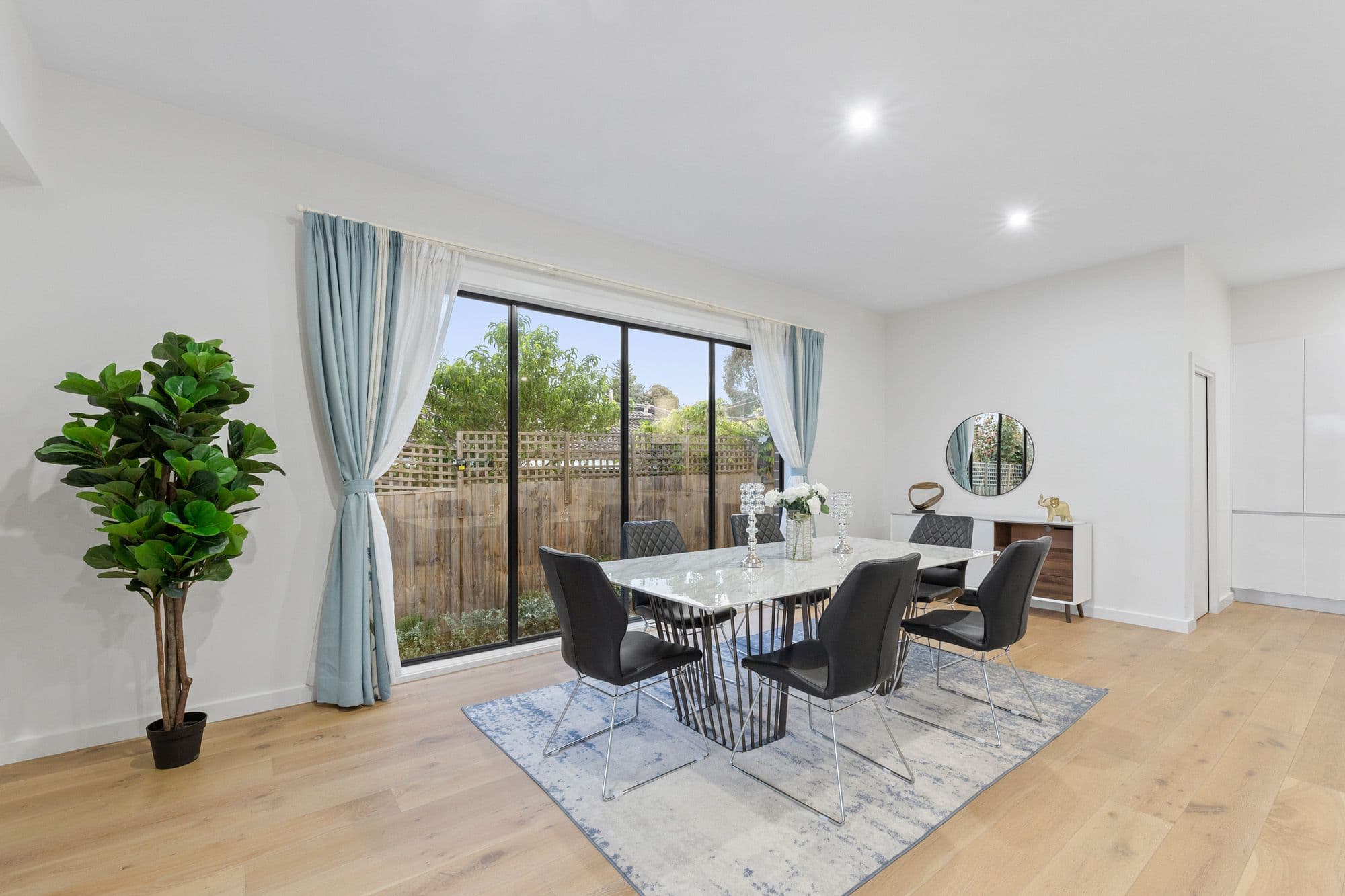 4 Centaur Grove, Doncaster East VIC 3109, Doncaster East - Thumbnail 4