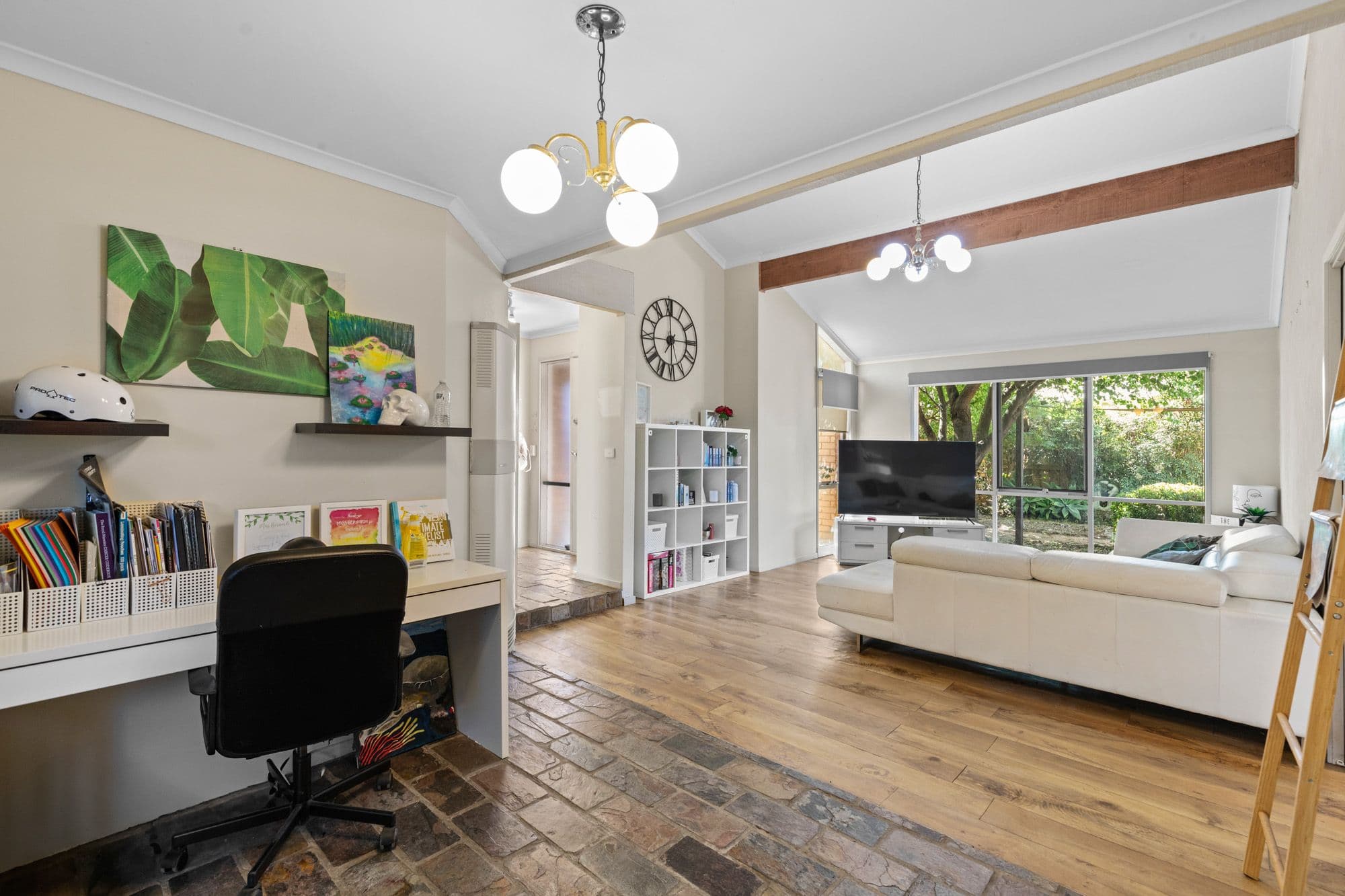 34 Queensbury Way, Werribee VIC 3030, Werribee - Thumbnail 4