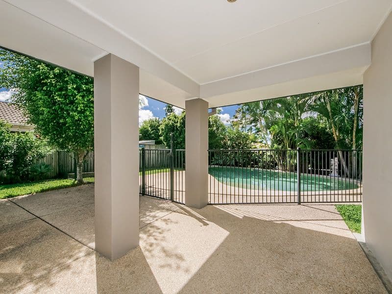 10 Broxbourne Place, Oxenford QLD 4210, Oxenford - Thumbnail 2