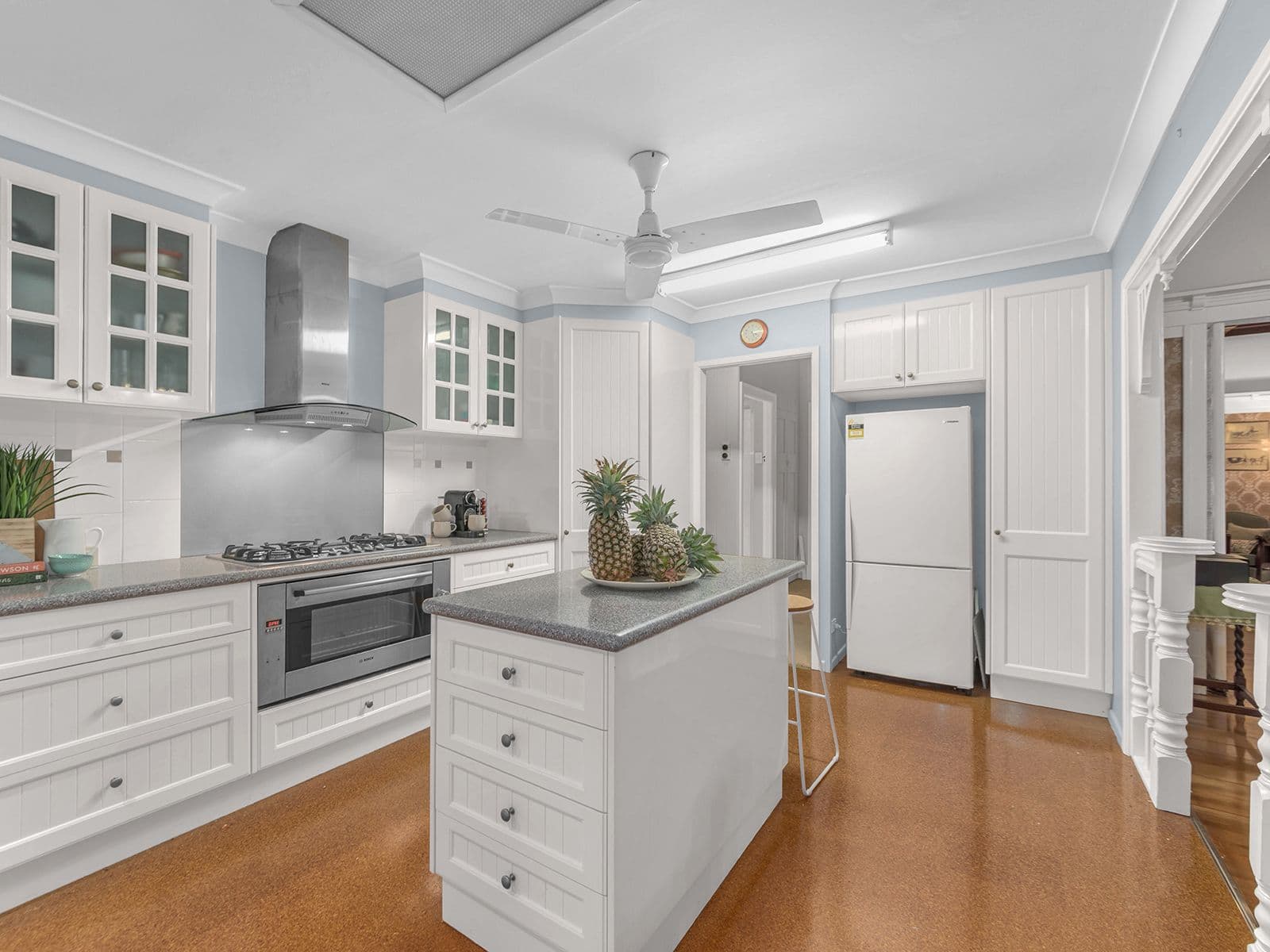24 Verney Road West, Graceville QLD 4075, Graceville - Thumbnail 2