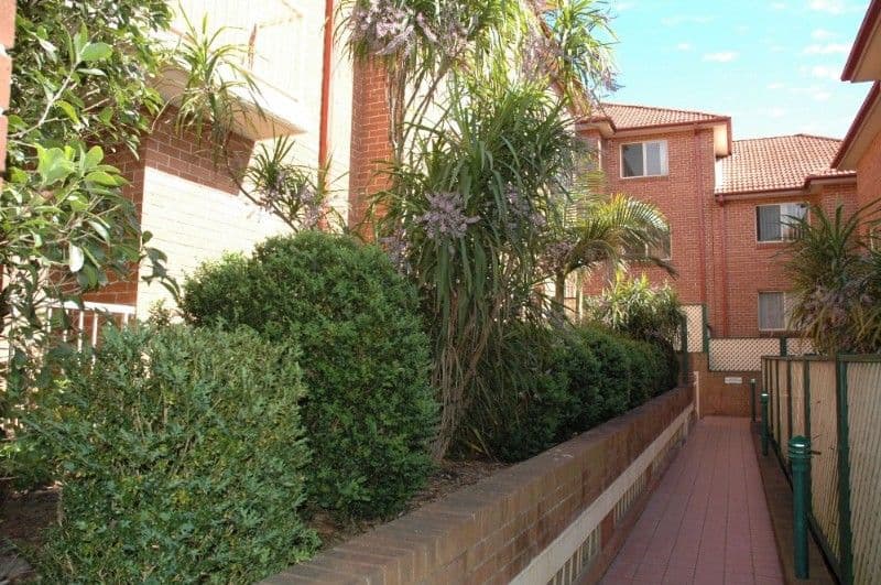 33-37 Linda Street, HORNSBY NSW 2077, Hornsby - Thumbnail 2