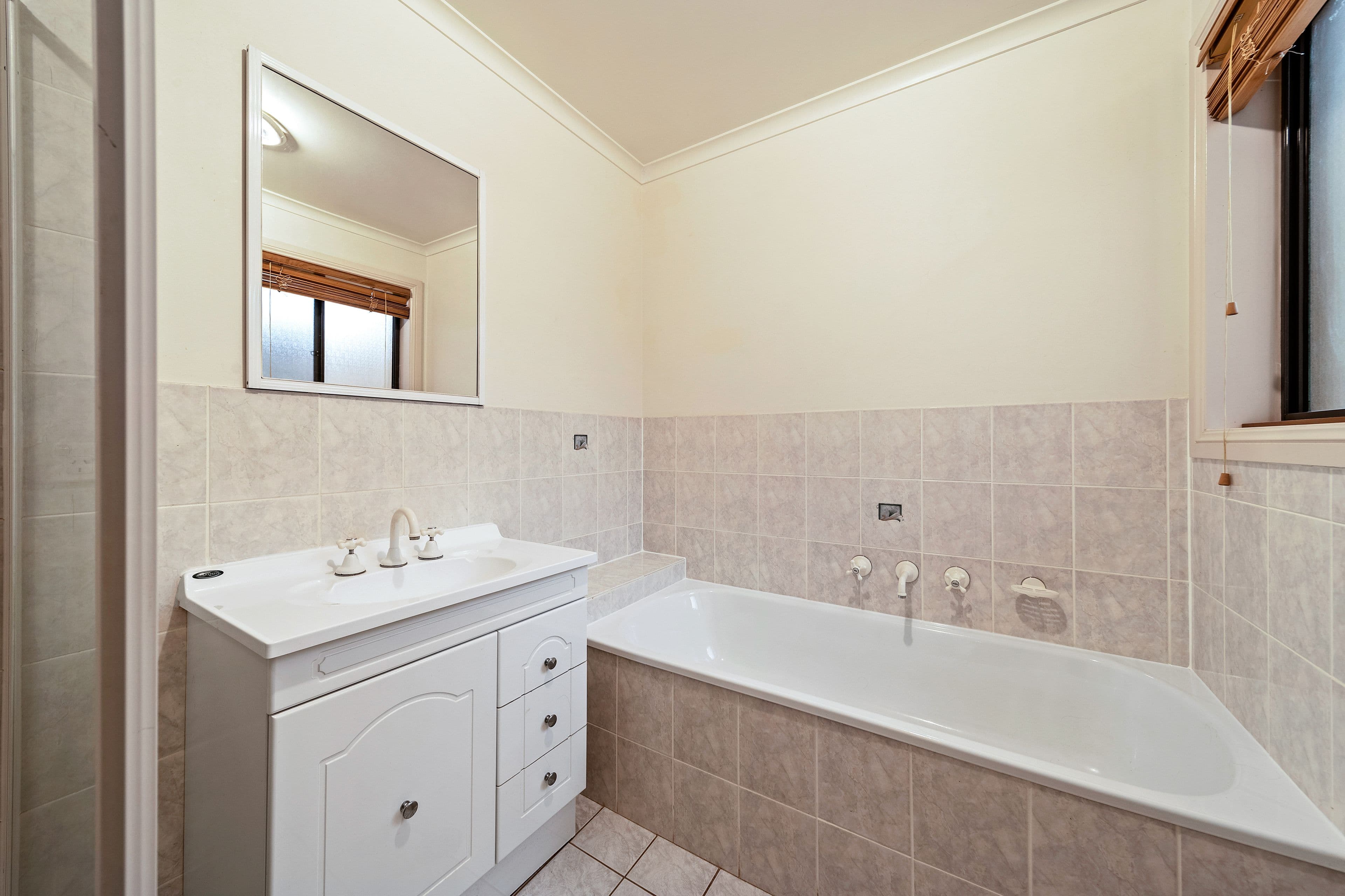 13 Lange Place, Bruce ACT 2617, Bruce - Thumbnail 8