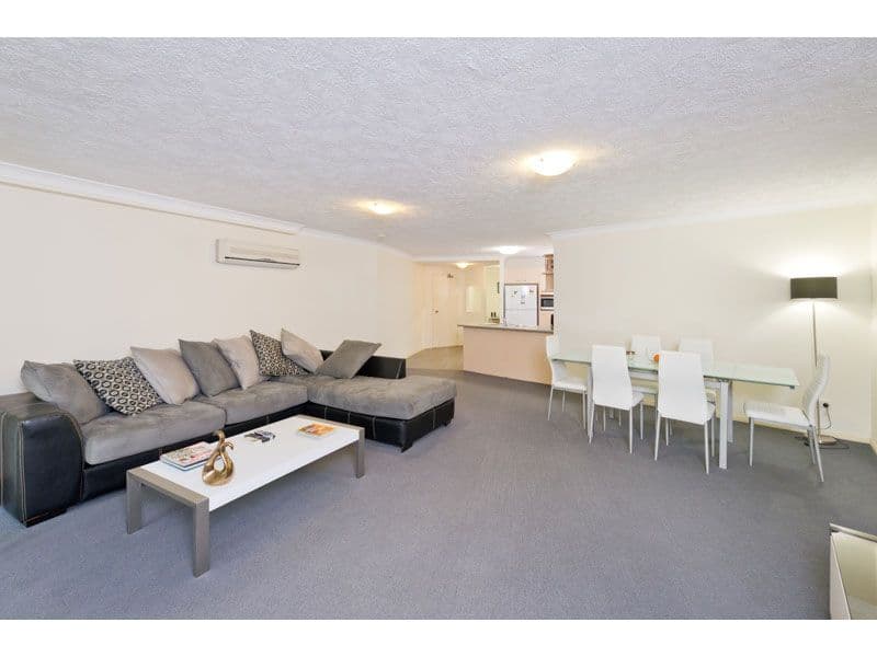 69 Coonan Street, INDOOROOPILLY QLD 4068, Indooroopilly - Thumbnail 3