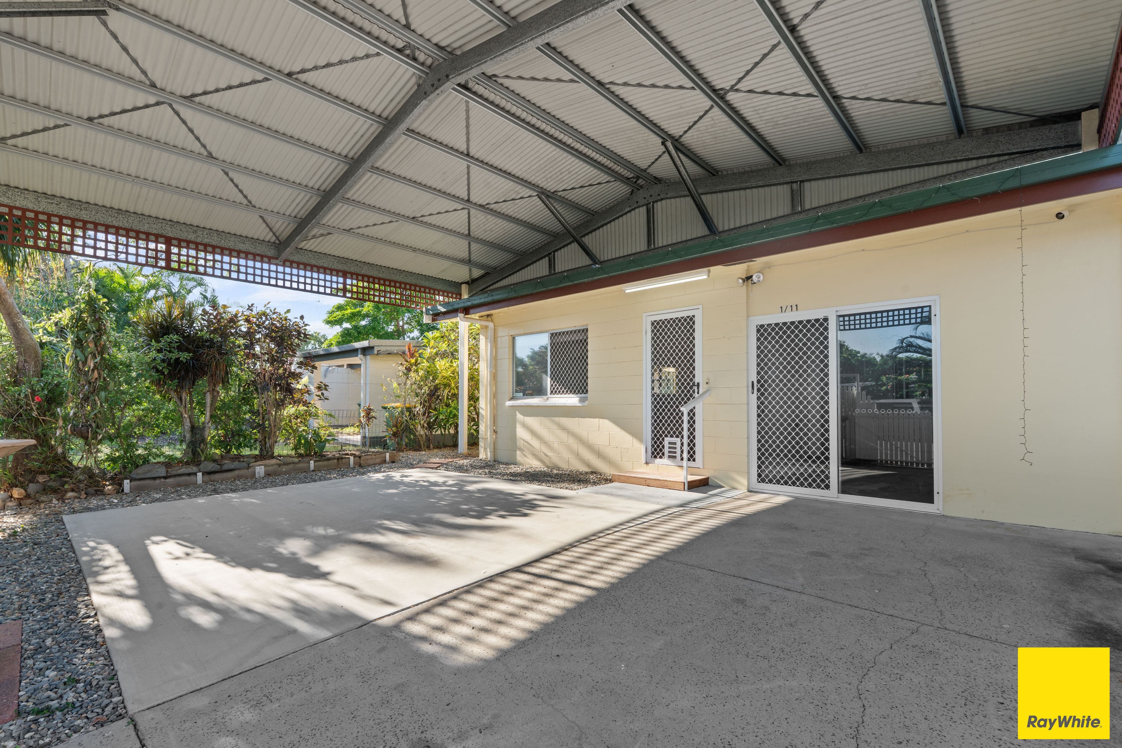 11 Bamboo Street, Holloways Beach QLD 4878, Holloways Beach - Thumbnail 4