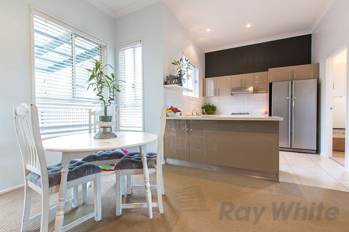 2 Merivale Road, Mount Hutton NSW 2290, Mount Hutton - Thumbnail 4