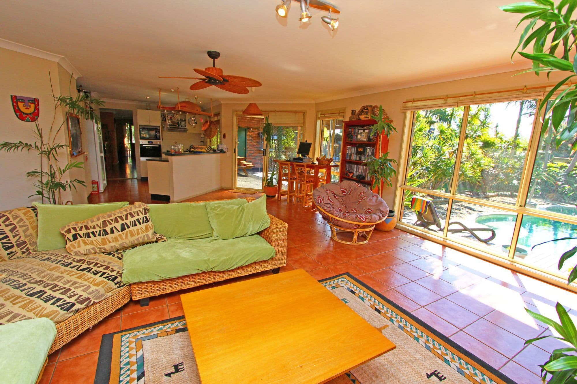 79 Mountain View Drive, WOONGARRAH NSW 2259, Woongarrah - Thumbnail 4