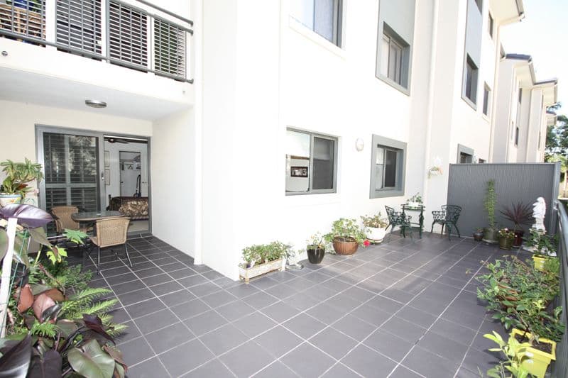 4908/5 ‘WaterPoint’ Harbour Side Court, Biggera Waters, QLD, 4216, Biggera Waters - Thumbnail 2