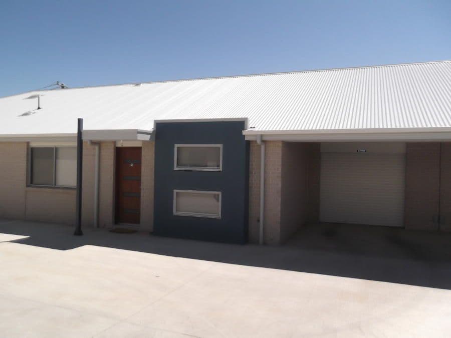 4B Yass Street, YOUNG NSW 2594, Young - Image 1