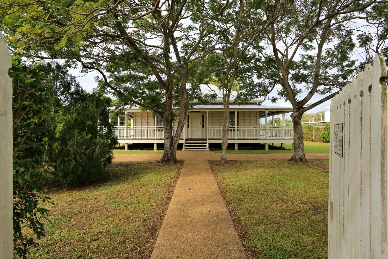 1 Sims Road, AVENELL HEIGHTS QLD 4670, Avenell Heights - Thumbnail 4