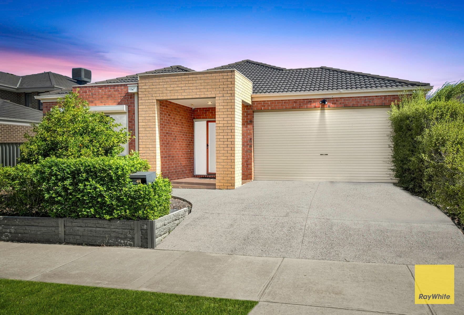 11 Baratta Road, Tarneit VIC 3029, Tarneit - Thumbnail 2