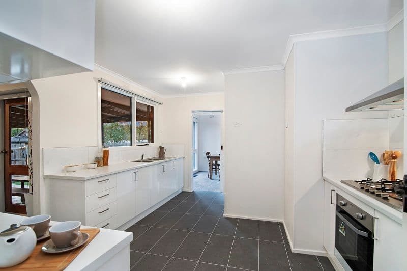 10 Sarose Court, Dingley Village VIC 3172, Dingley Village - Thumbnail 4