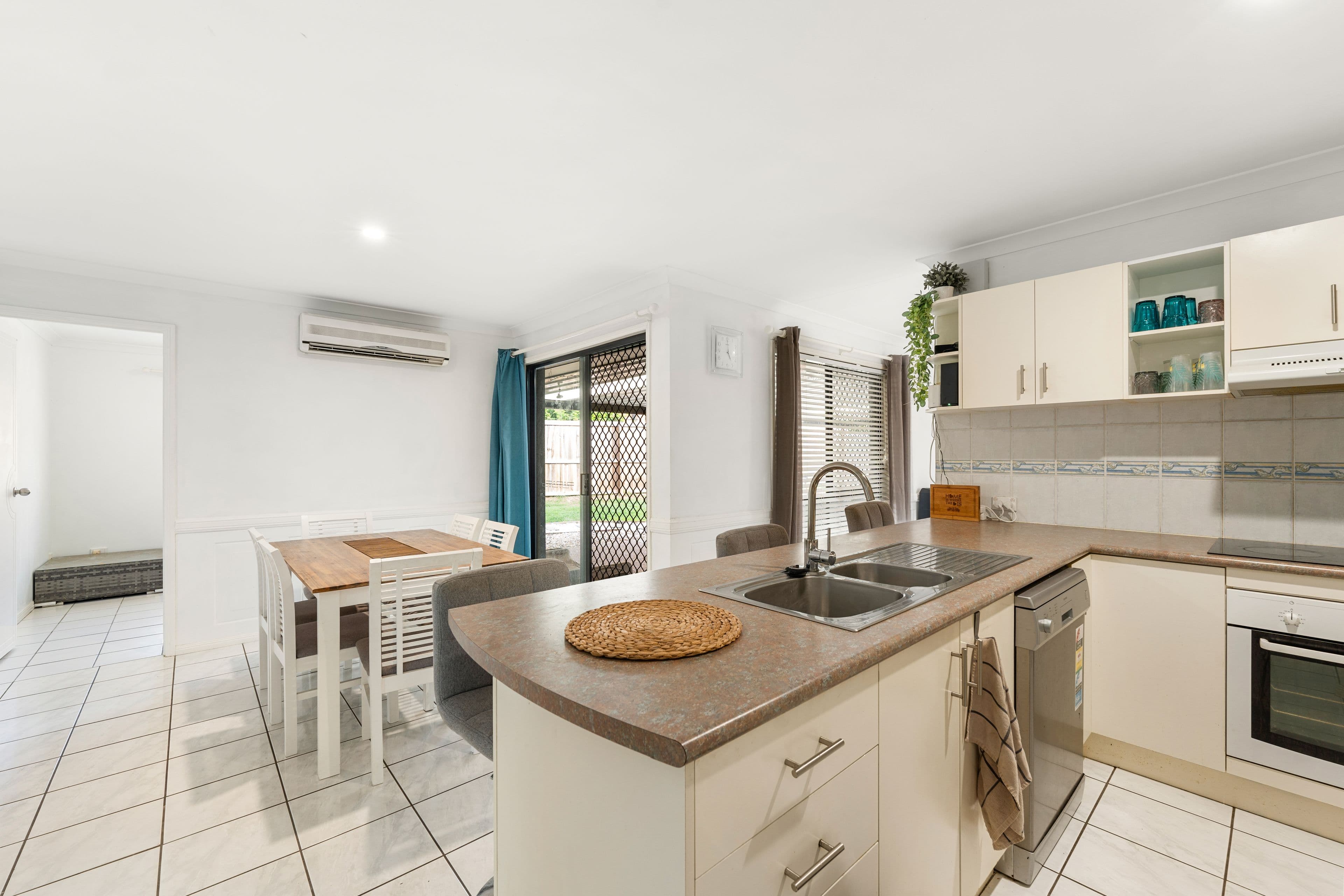 21 Fawn Street, Upper Coomera QLD 4209, Upper Coomera - Thumbnail 7