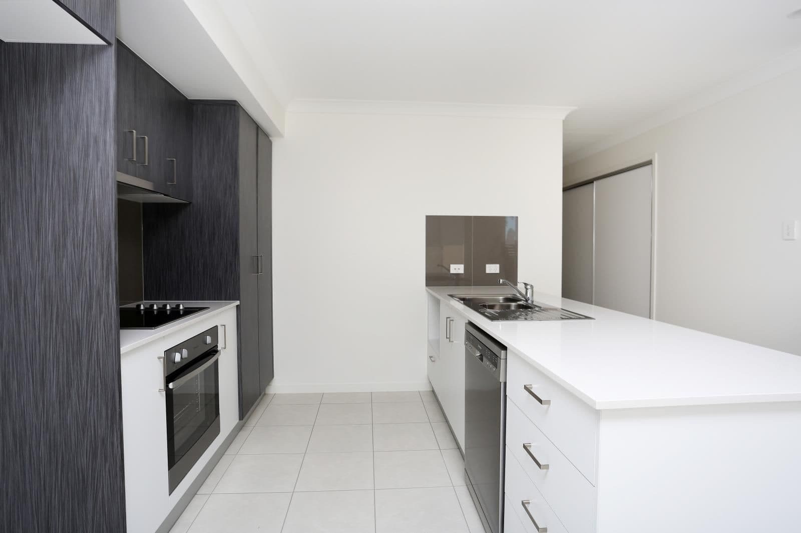 16 Robert Drive, Pimpama QLD 4209, Pimpama - Thumbnail 2