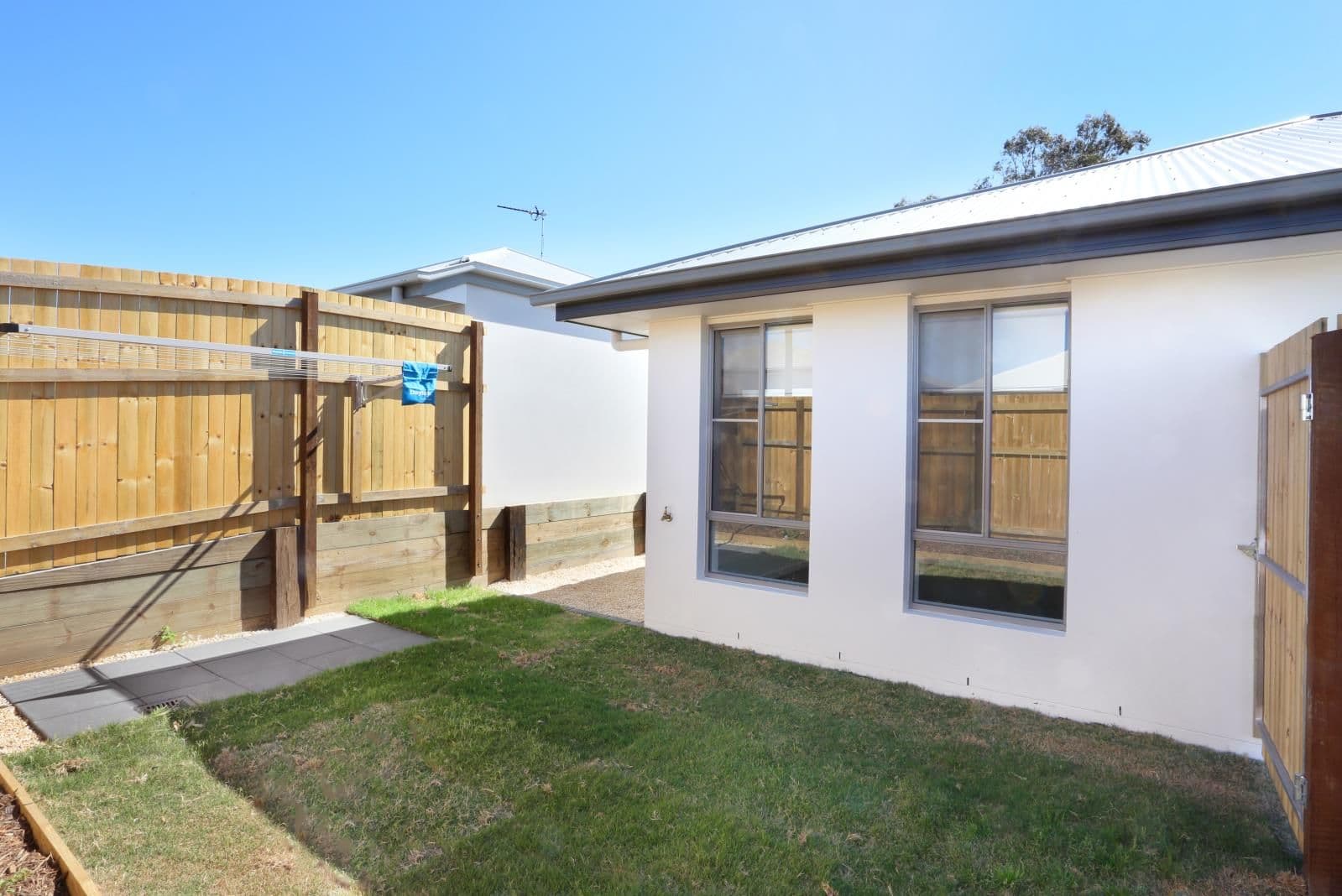 16 Robert Drive, Pimpama QLD 4209, Pimpama - Thumbnail 8