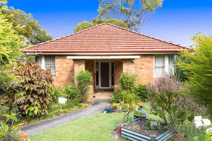 17 Croft Road, Eleebana NSW 2282, Eleebana - Image 1