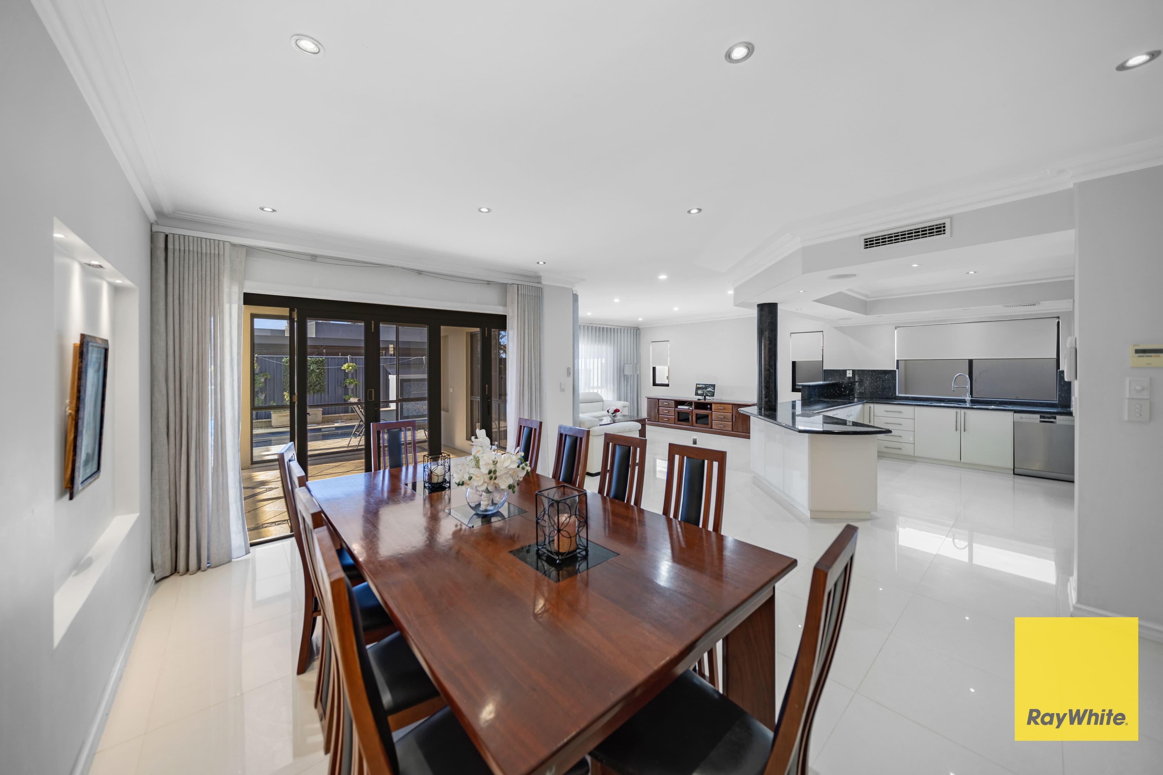 40 Saddler Circle, Mirrabooka WA 6061, Mirrabooka - Thumbnail 6