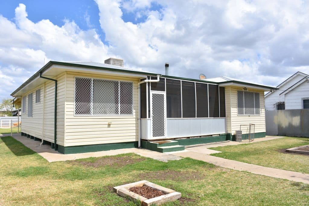 26 Adelaide Street, Moree - Image 1