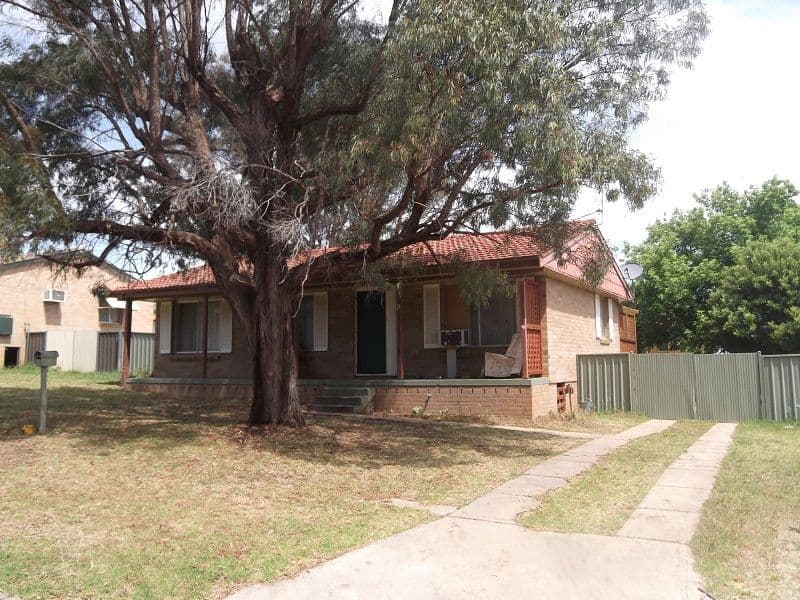 9 Jindalee Circuit, COWRA NSW 2794, Cowra - Image 1