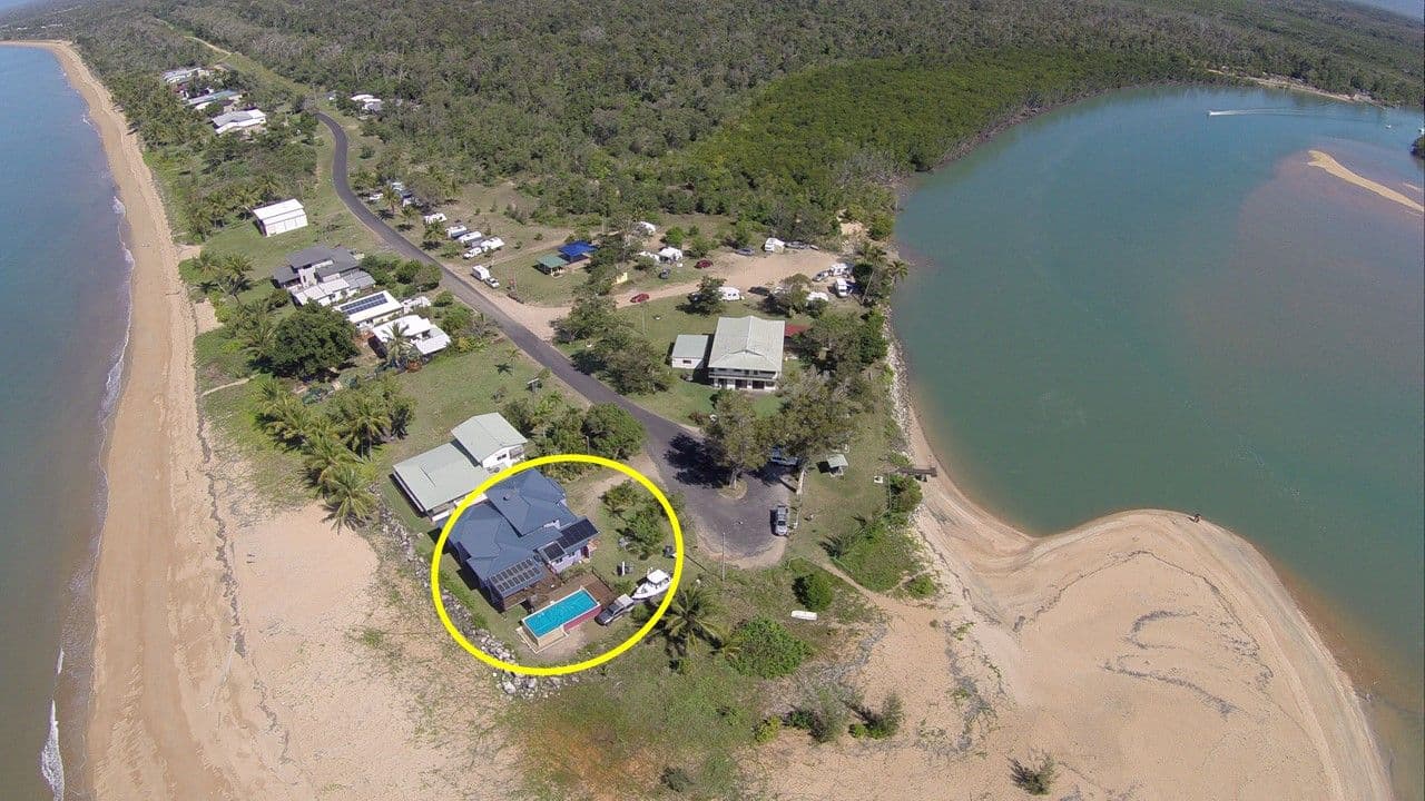 4 Luff Street, Hull Heads QLD 4854, Hull Heads - Thumbnail 8
