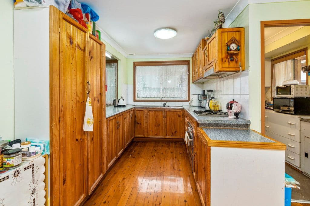3 Chevrolet Place, Ingleburn NSW 2565, Ingleburn - Thumbnail 2