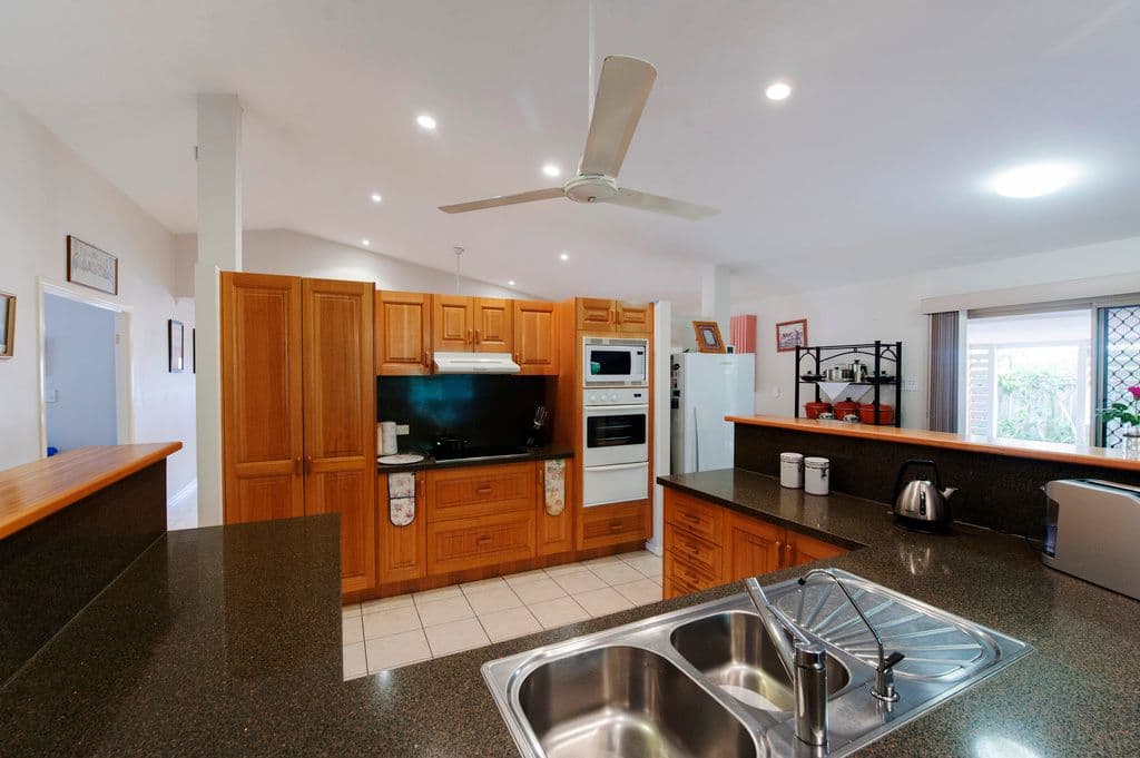 2 Bougainvillea Street, CALAMVALE QLD 4116, Calamvale - Thumbnail 2