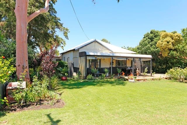 1204 Almeria Parade, BULLSBROOK WA 6084, Bullsbrook - Image 1