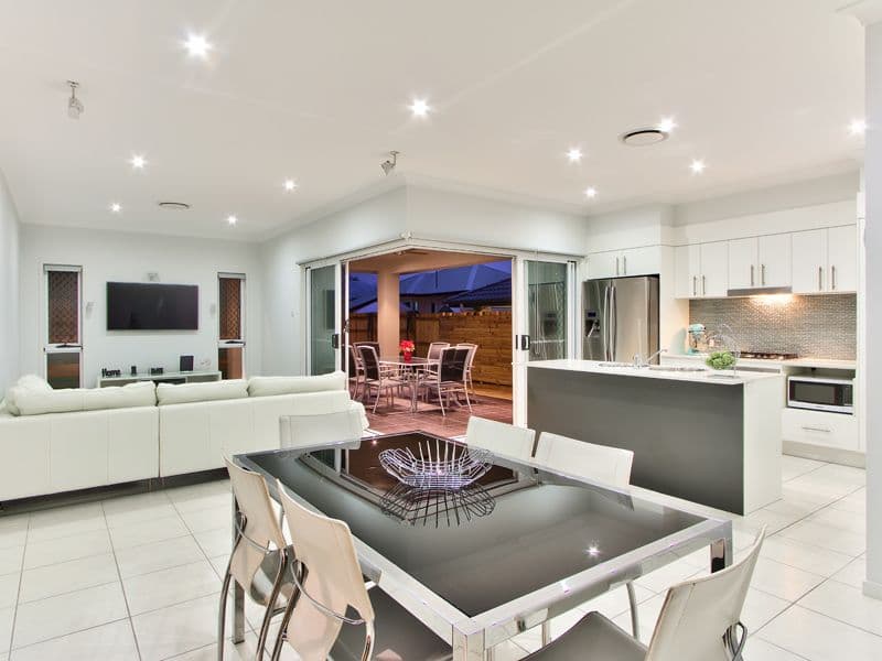 342 Stanley Road, CARINA QLD 4152, Carina - Thumbnail 3