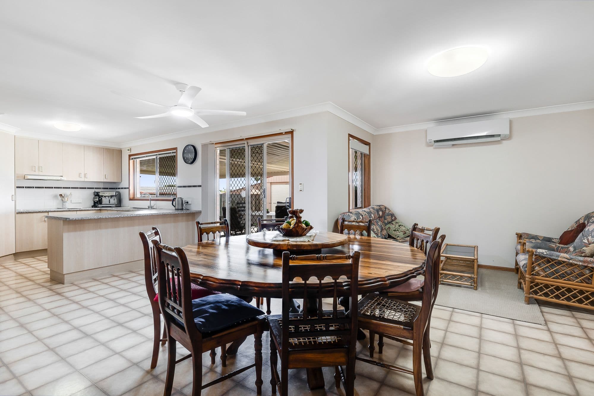 313 Greenwattle Street, Wilsonton QLD 4350, Wilsonton - Thumbnail 2