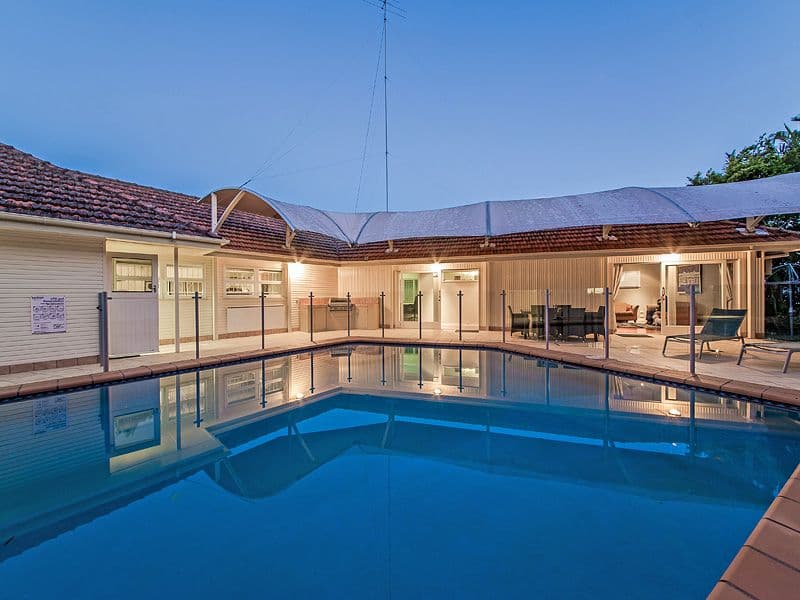 15 Springleigh Street, COORPAROO QLD 4151, Coorparoo - Thumbnail 2