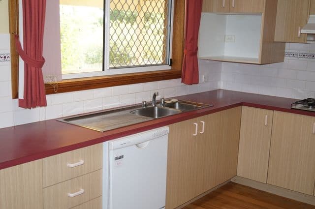 49 Kent Avenue, ORANGE NSW 2800, Orange - Thumbnail 2