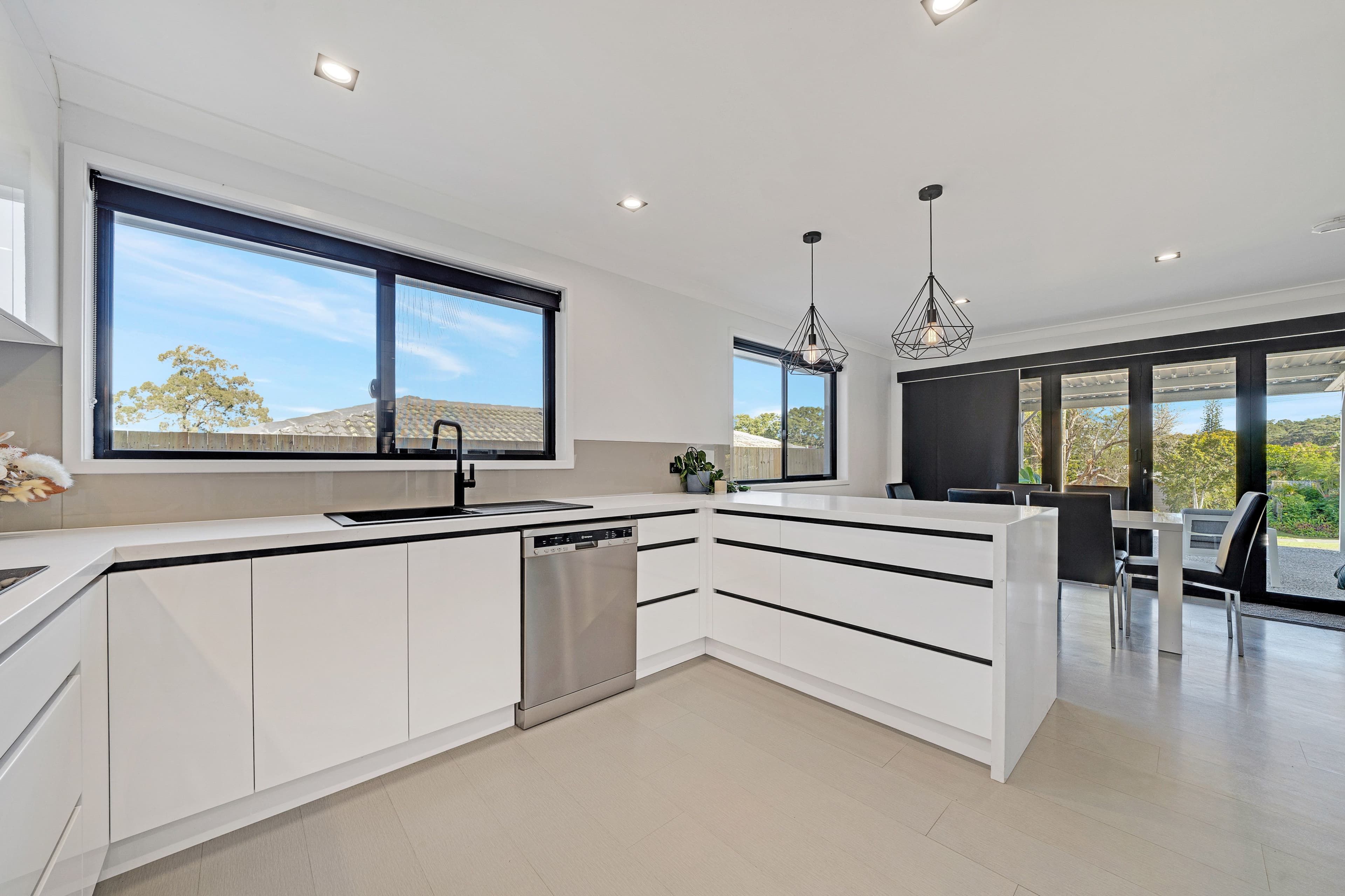 61 Achilles Drive, Springwood QLD 4127, Springwood - Thumbnail 4