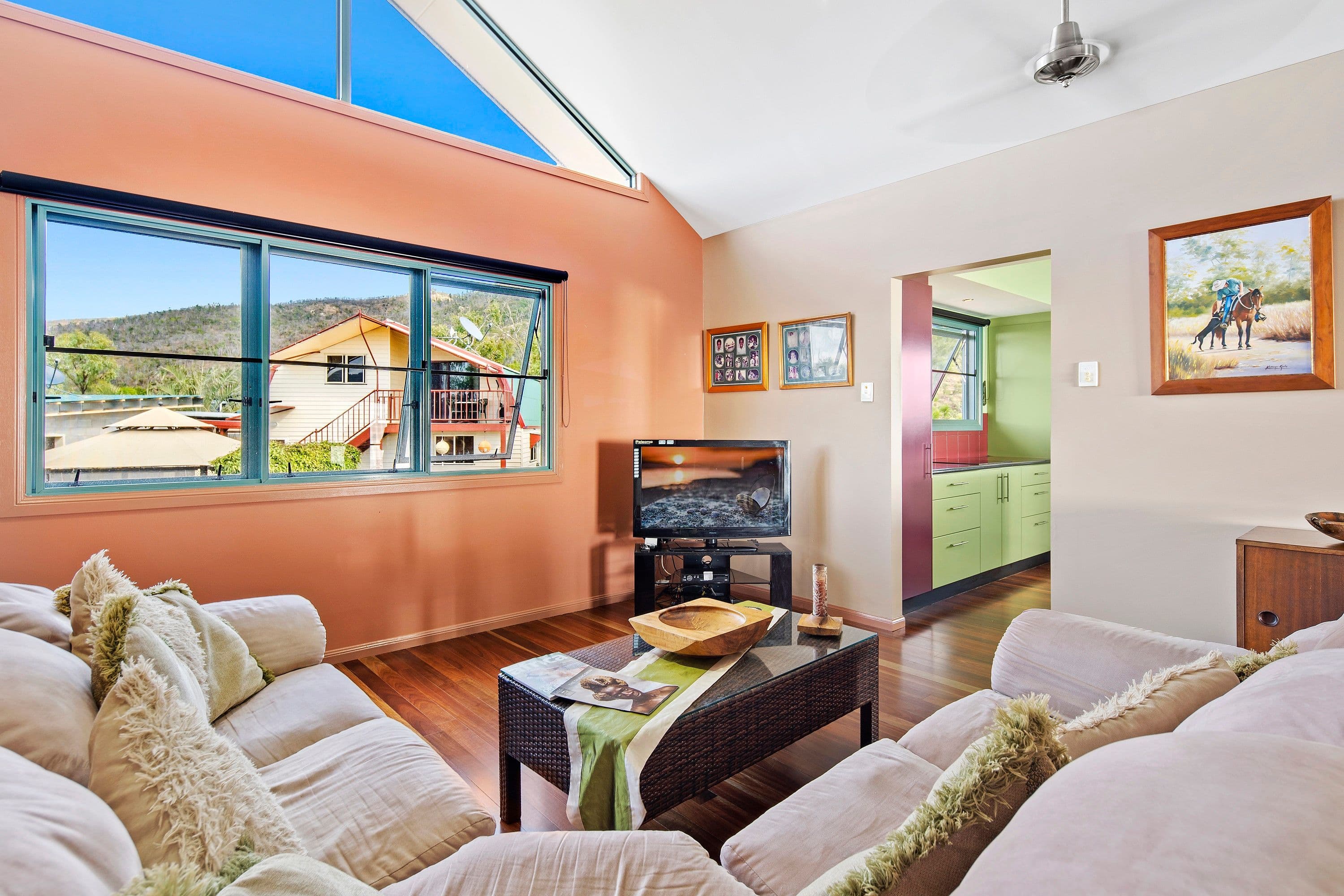 10 Blackcurrant Drive, Hideaway Bay QLD 4800, Hideaway Bay - Thumbnail 8
