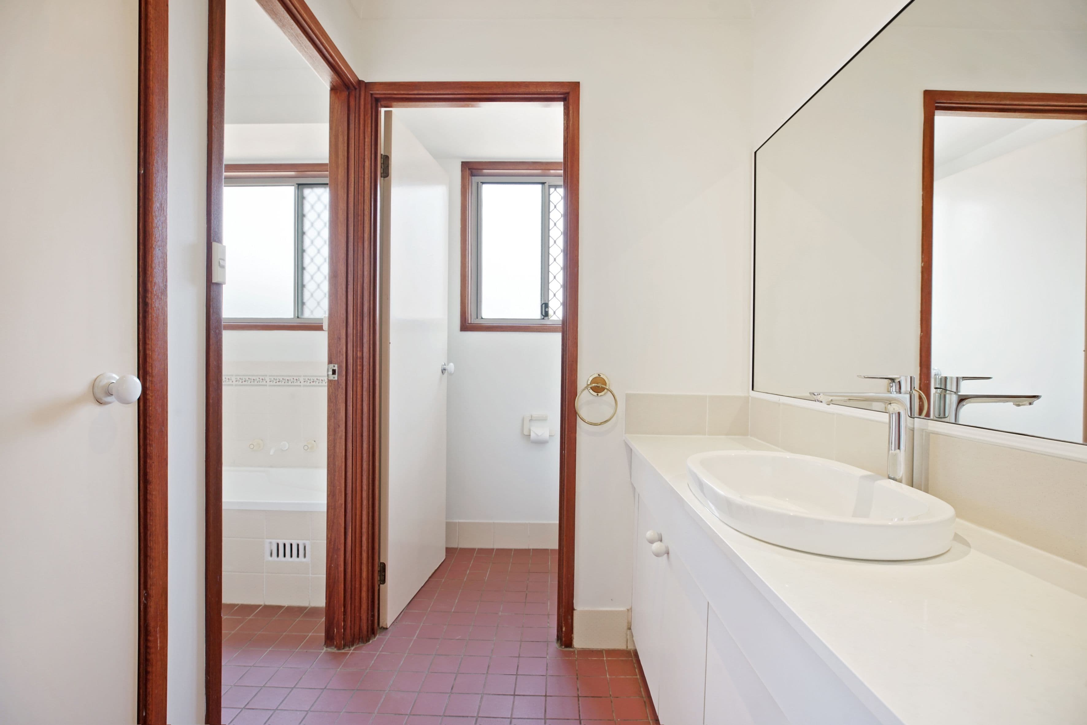 6 Mackenzie Avenue, Glenmore Park - Thumbnail 6