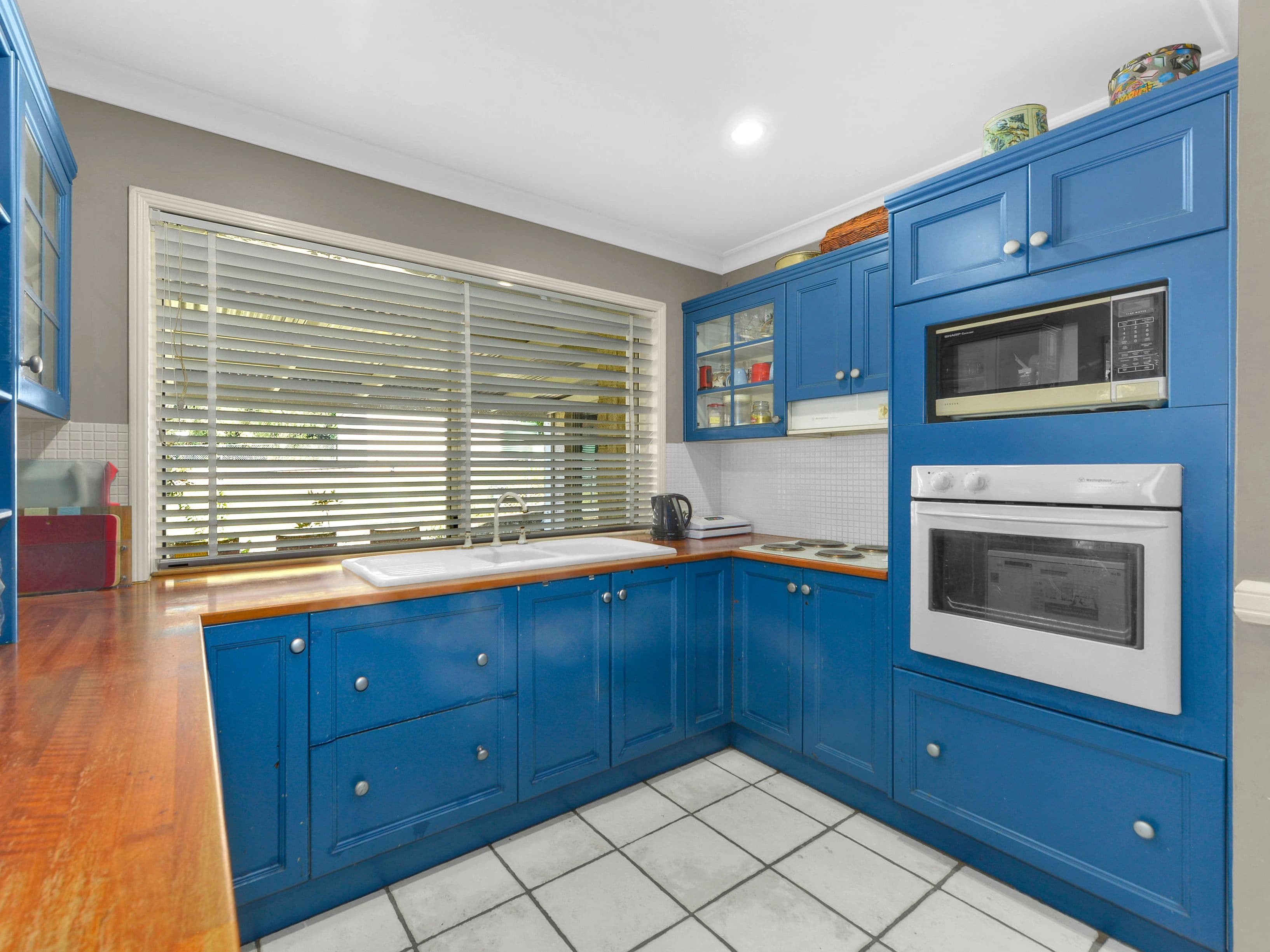 28 Avalon Grove, Ringwood North - Thumbnail 3